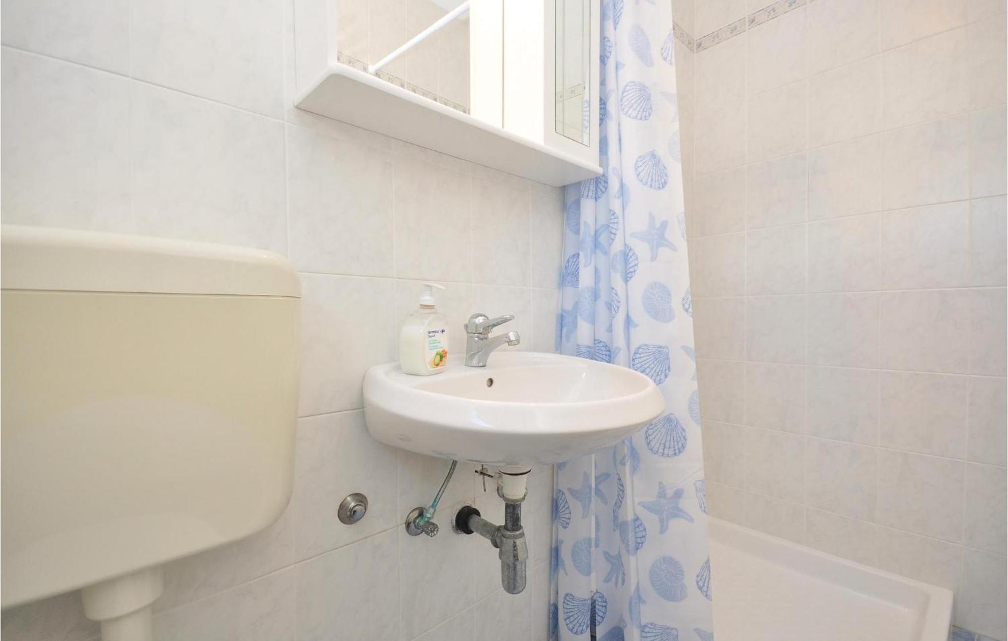 3 Bedroom Awesome Apartment In Pucisca Zewnętrze zdjęcie